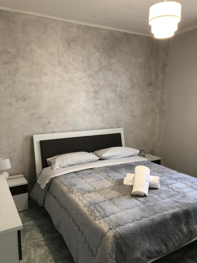 Appartamento Zona Aeroporto Lamezia Terme Eksteriør bilde